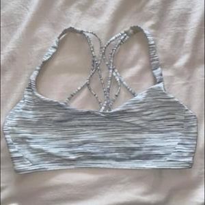 Free to be luluemon sport bra